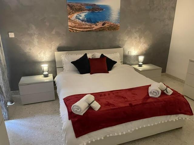 Spacious 3 Bedroom Apartment In The Heart Of St Julians Saint Julian's Екстериор снимка