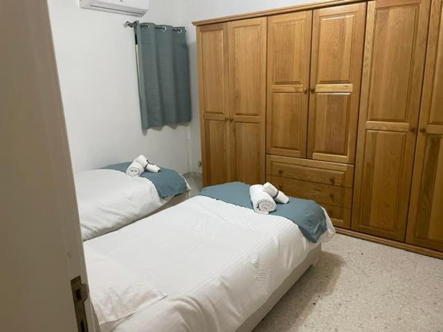 Spacious 3 Bedroom Apartment In The Heart Of St Julians Saint Julian's Екстериор снимка
