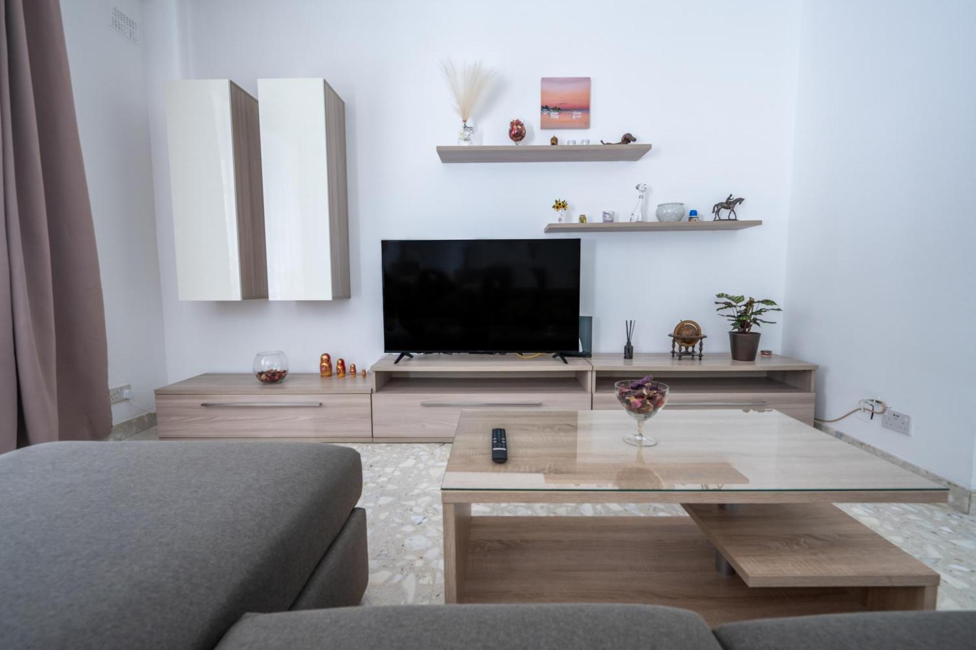 Spacious 3 Bedroom Apartment In The Heart Of St Julians Saint Julian's Екстериор снимка
