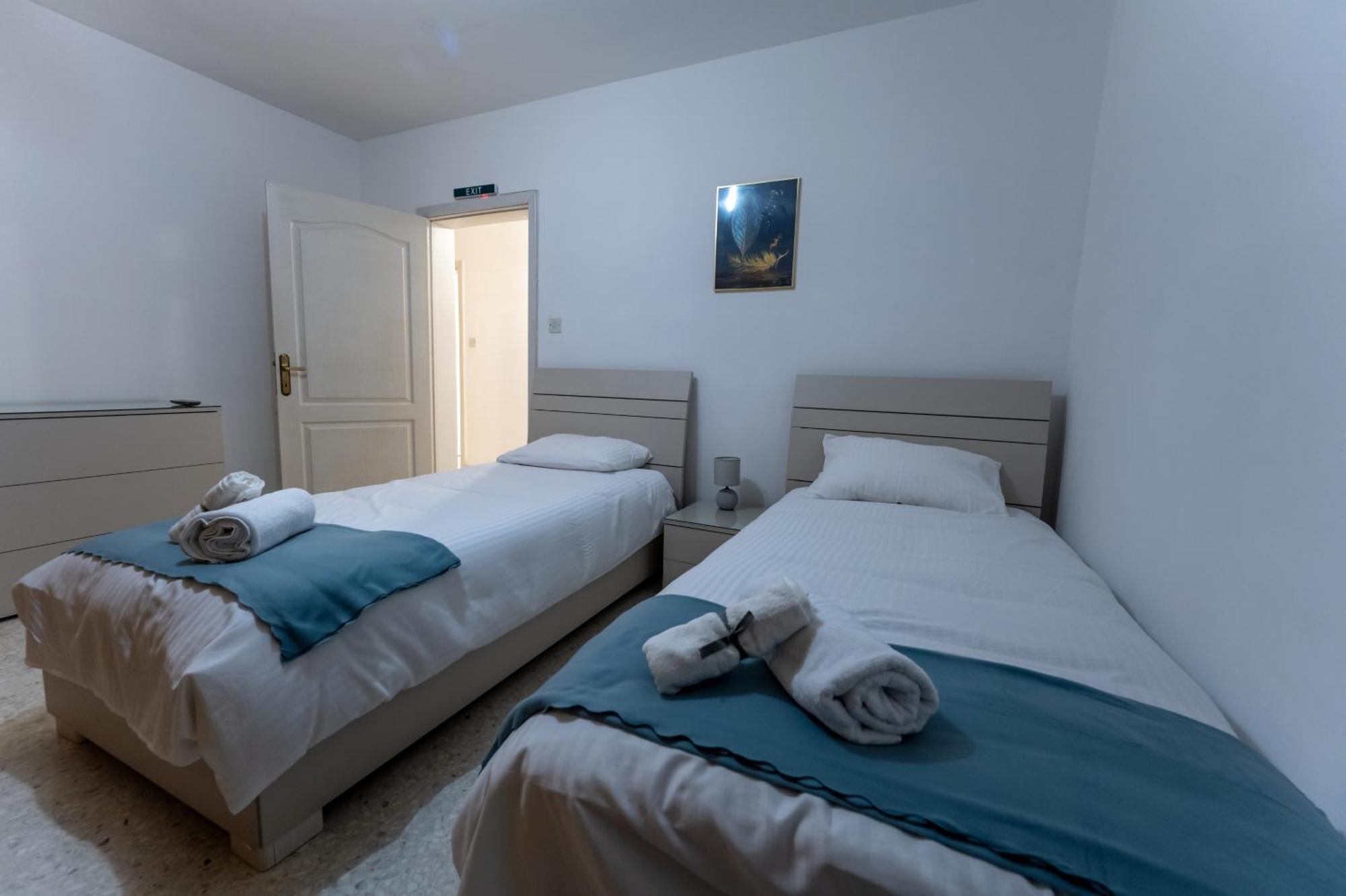 Spacious 3 Bedroom Apartment In The Heart Of St Julians Saint Julian's Екстериор снимка