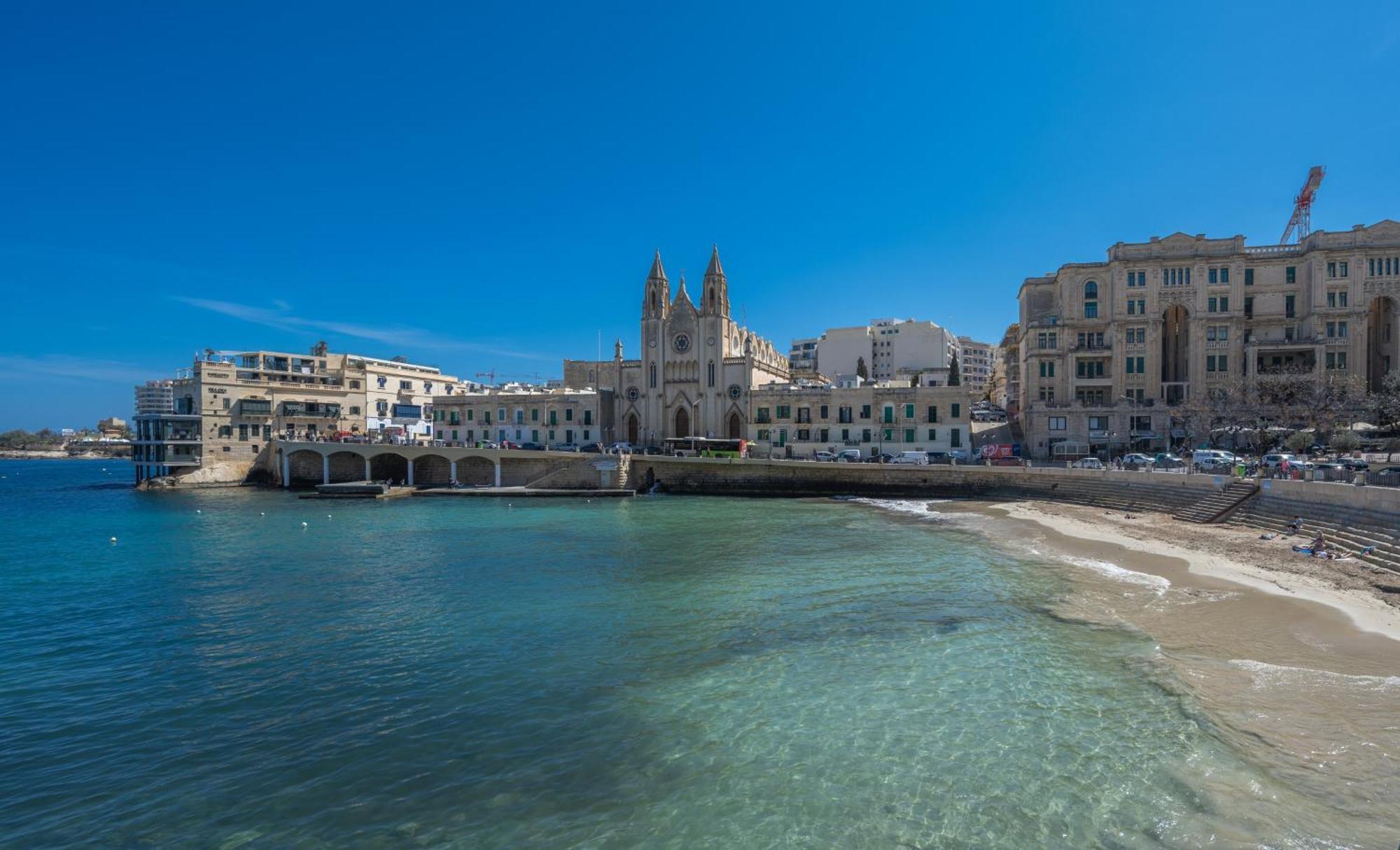 Spacious 3 Bedroom Apartment In The Heart Of St Julians Saint Julian's Екстериор снимка