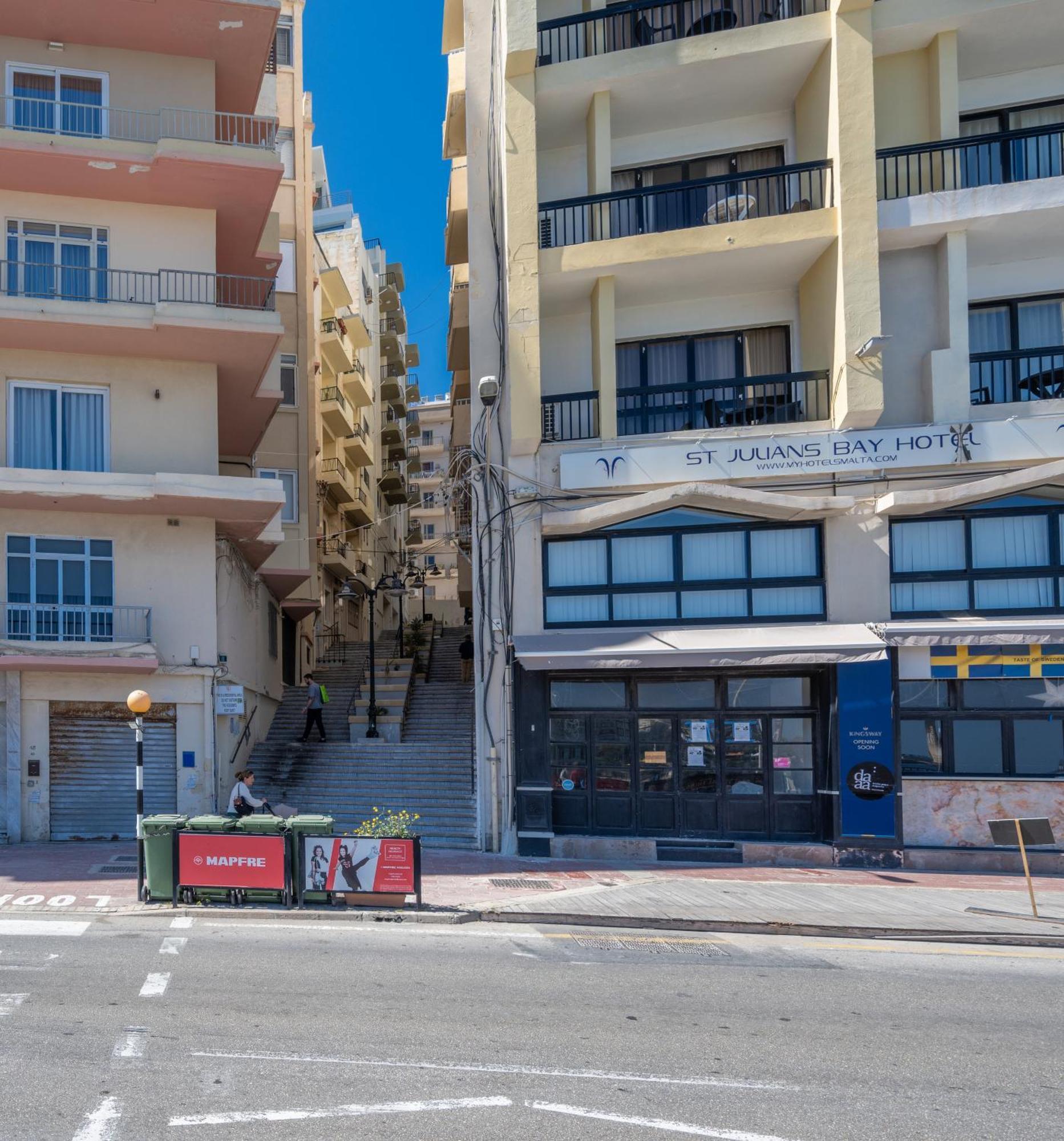 Spacious 3 Bedroom Apartment In The Heart Of St Julians Saint Julian's Екстериор снимка
